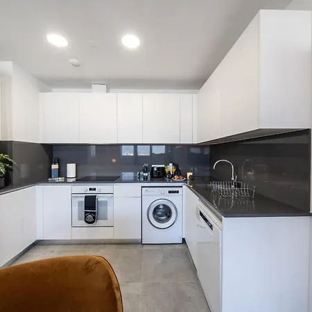 Xpce Urban 7 Skyline - Parking Free Apartment Malaga