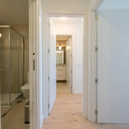 Xpce Urban 7 Skyline - Parking Free Apartment *