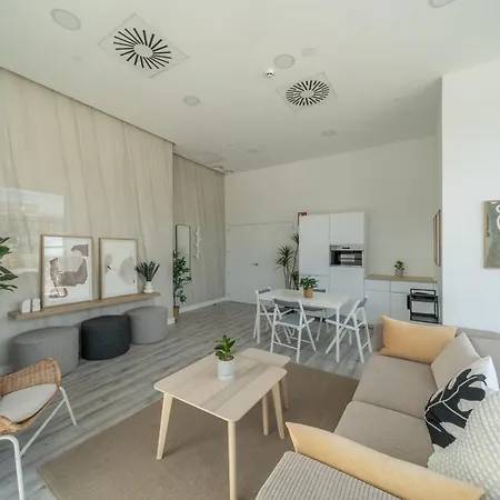 Apartment Xpce Urban 7 Skyline - Parking Free Malaga